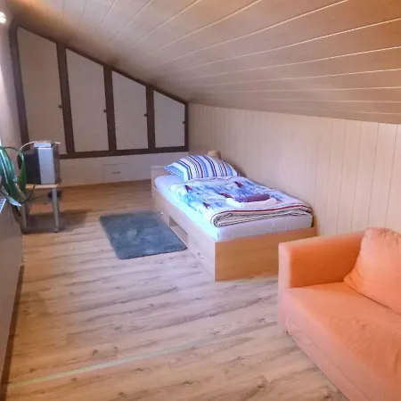 Gastehaus Lindner Feriehus Hasselroth